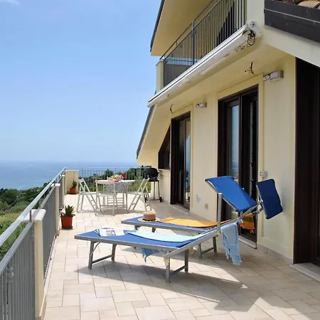 Matisse Maison Appartamento Con Terrazza Vista Mare Apartman Formia