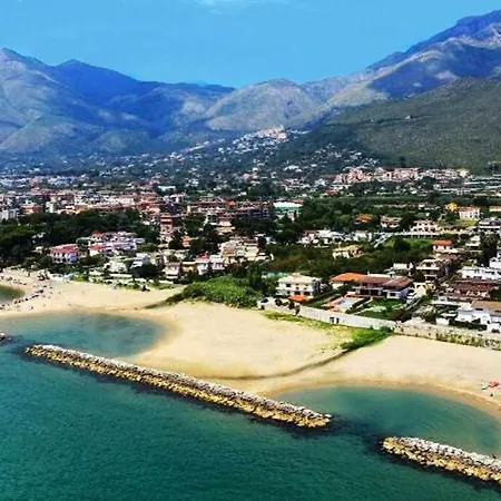 Apartman Matisse Maison Appartamento Con Terrazza Vista Mare